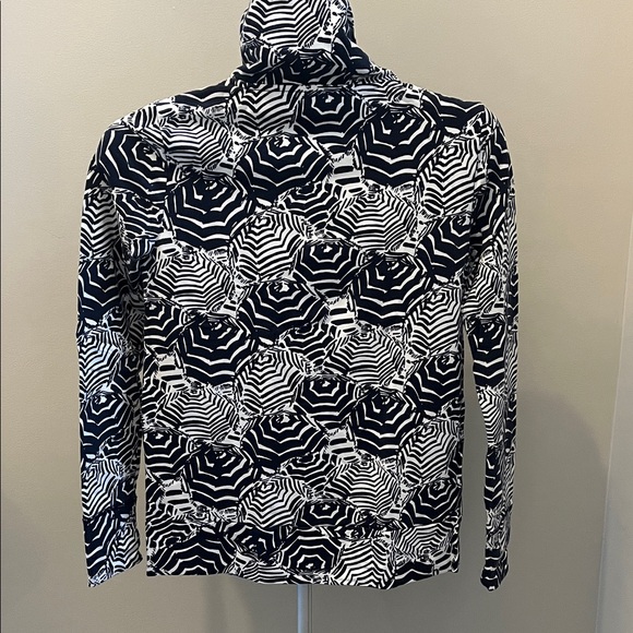 Lilly Pulitzer Navy and White Zip Up Top - Size XSmall - Picture 6 of 8